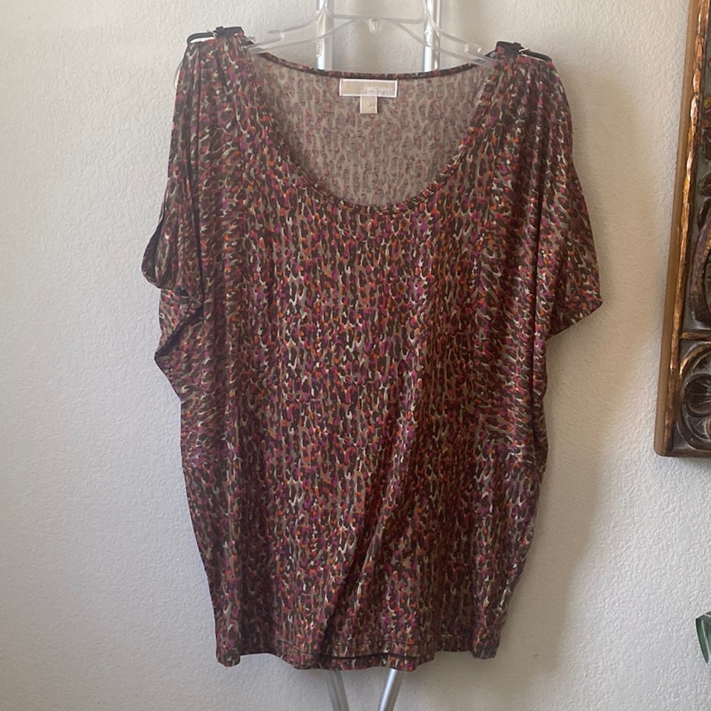 Brand: Michael kors Size: Large